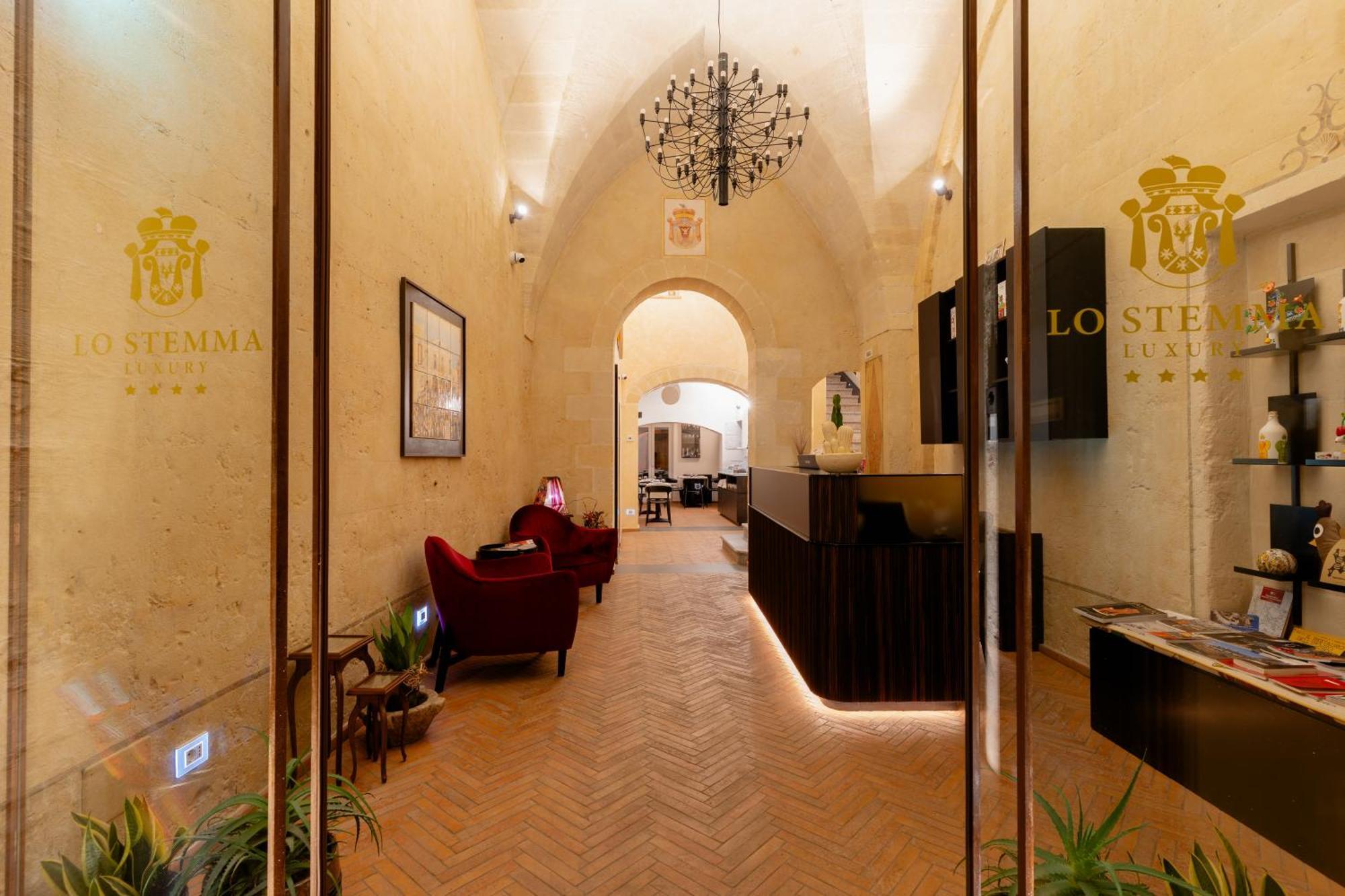 Lo Stemma Luxury Boutique Hotel Матера Екстер'єр фото
